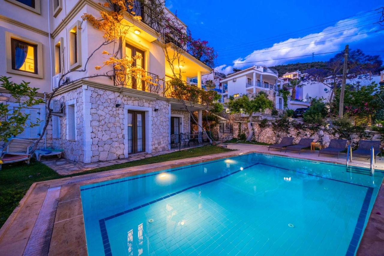 Azure Apartment With Sea View In Kalkan Luaran gambar