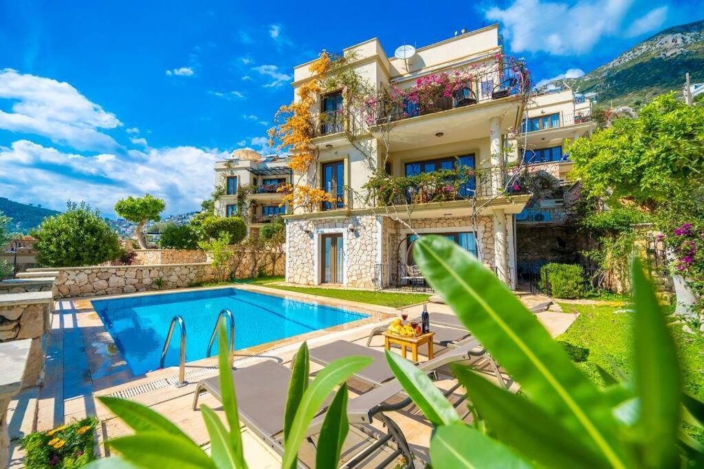 Azure Apartment With Sea View In Kalkan Luaran gambar