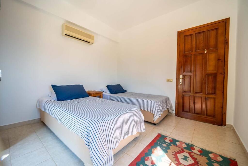 Azure Apartment With Sea View In Kalkan Luaran gambar