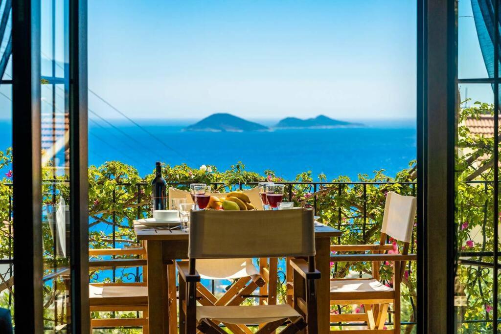 Azure Apartment With Sea View In Kalkan Luaran gambar