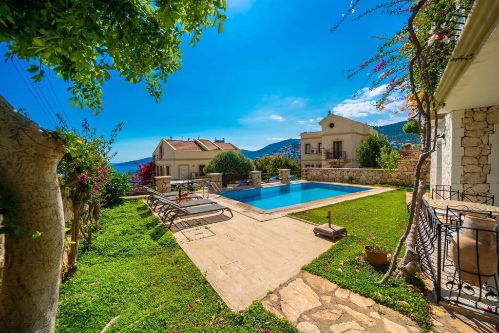 Azure Apartment With Sea View In Kalkan Luaran gambar